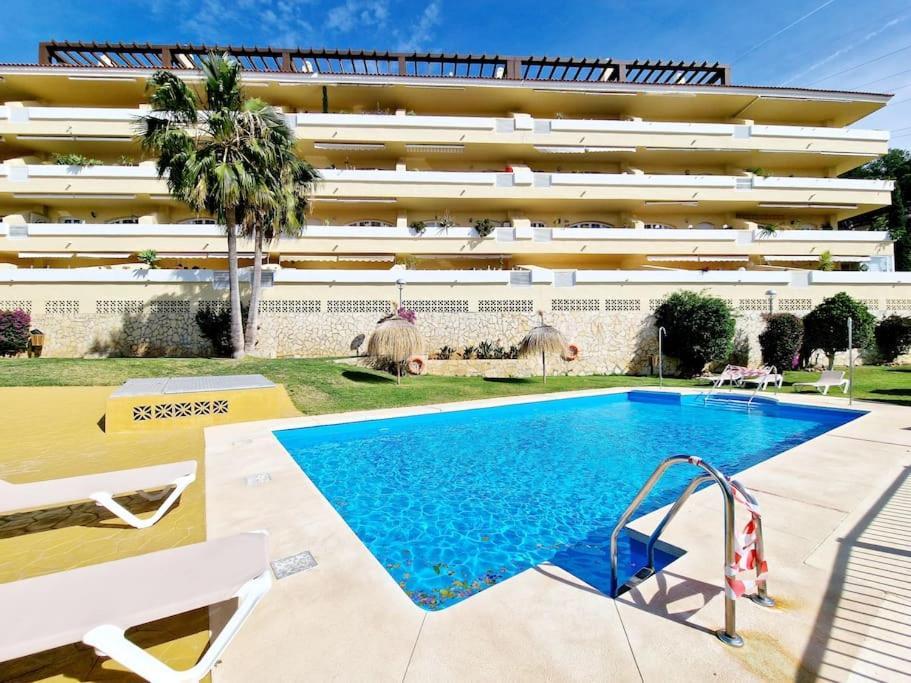 Royal Golf View: 2Br, Pools & Ac Daire Sitio de Calahonda Dış mekan fotoğraf