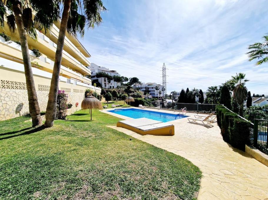 Royal Golf View: 2Br, Pools & Ac Daire Sitio de Calahonda Dış mekan fotoğraf