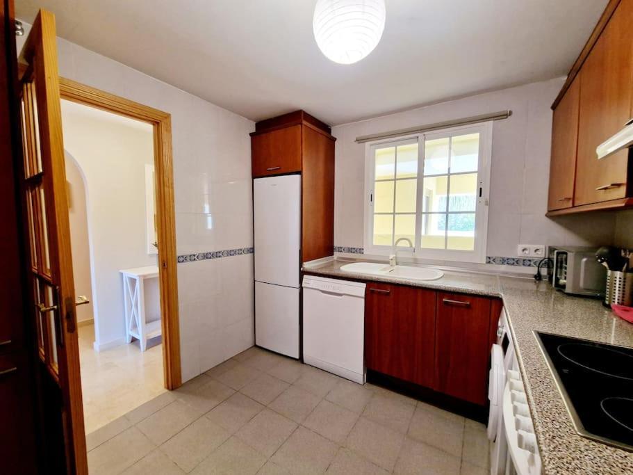 Royal Golf View: 2Br, Pools & Ac Daire Sitio de Calahonda Dış mekan fotoğraf