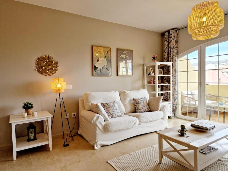 Royal Golf View: 2Br, Pools & Ac Daire Sitio de Calahonda Dış mekan fotoğraf
