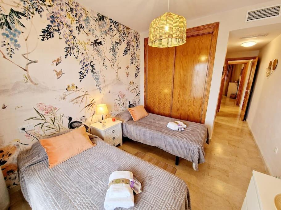 Royal Golf View: 2Br, Pools & Ac Daire Sitio de Calahonda Dış mekan fotoğraf