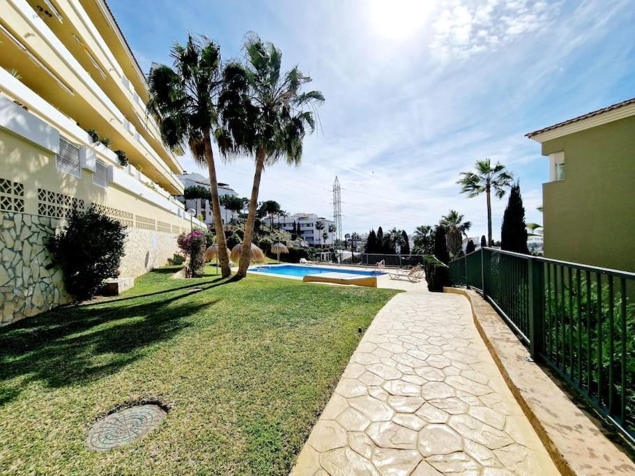 Royal Golf View: 2Br, Pools & Ac Daire Sitio de Calahonda Dış mekan fotoğraf